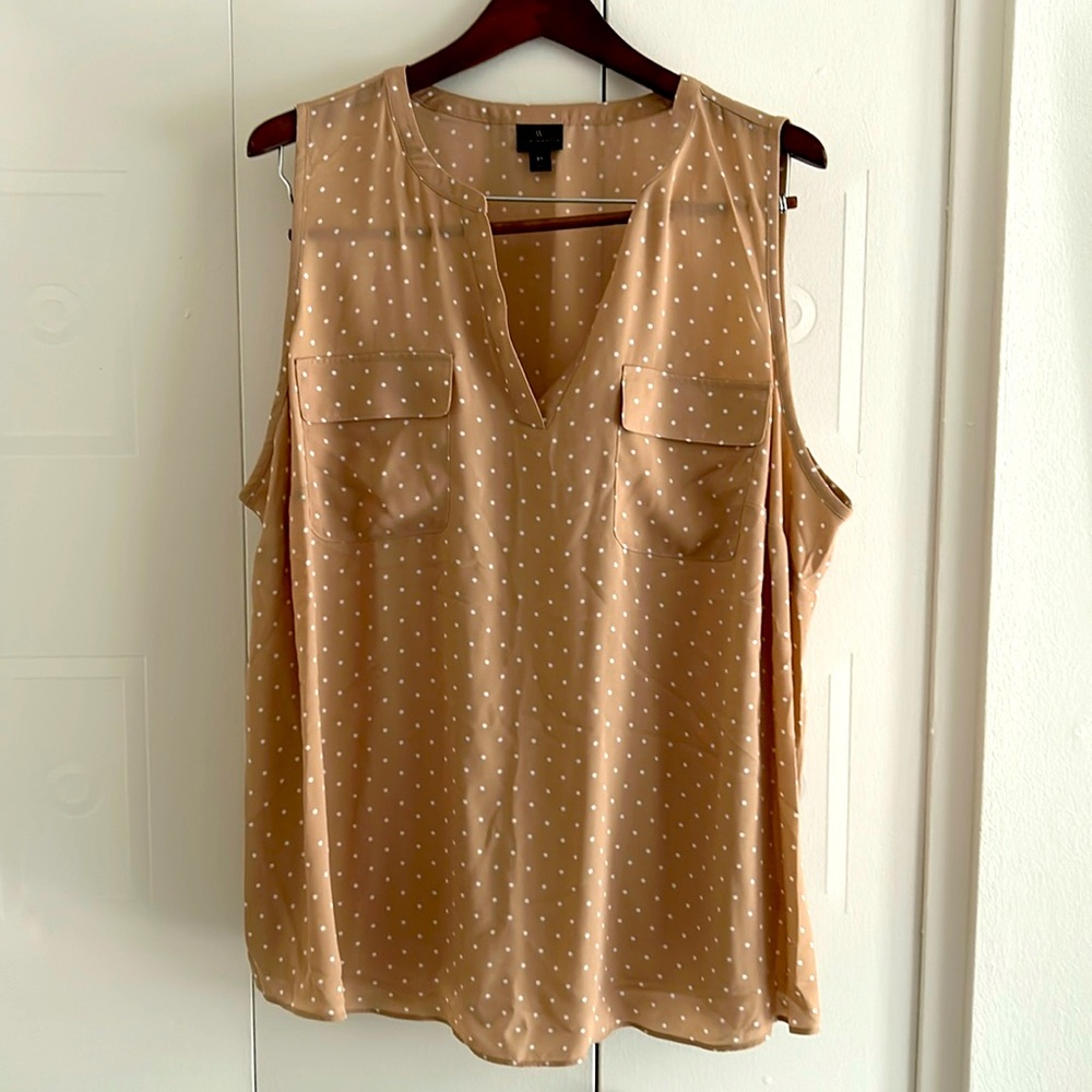 Worthington Women’s 2X polka dot sleeveless blouse